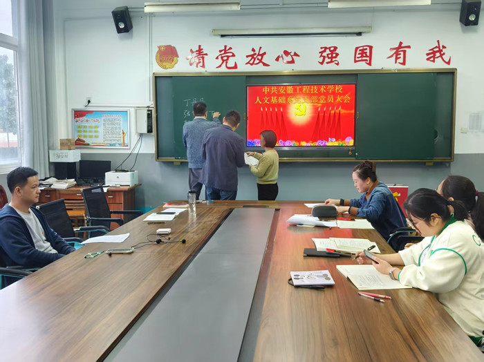 新闻3-唱票2_副本.jpg