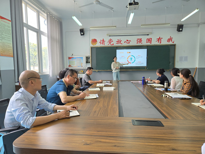 新闻3_副本.jpg 新闻3_副本.jpg